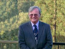 Ralph performing wedding at Spokane Country Club, Spokane, WA.